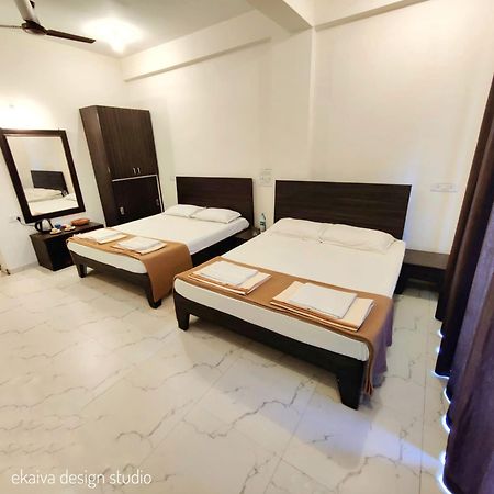 Konkantrip Beach Resort Dāpoli Exteriér fotografie